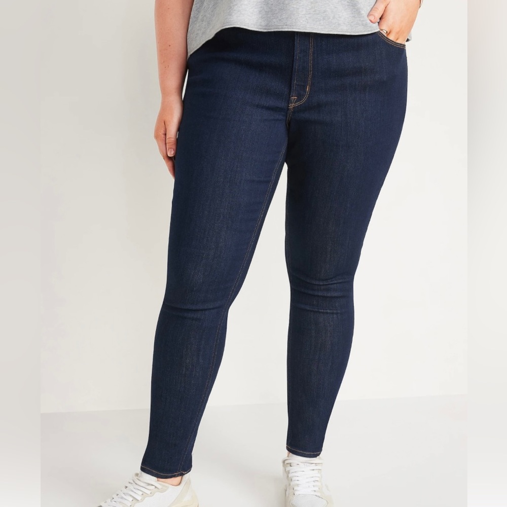 WOMENS JEANS